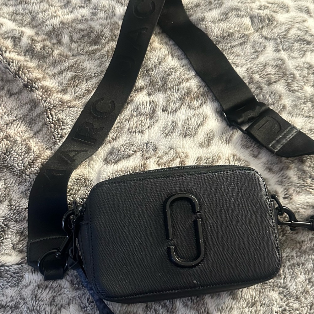Marc Jacobs Black Belt Bag